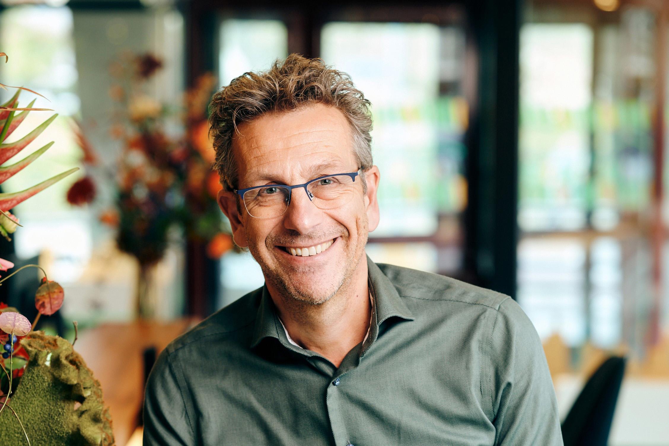Marco de Wilde columnist van Aedes-Magazine